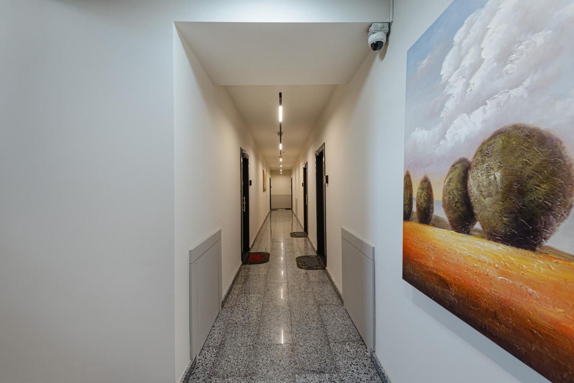 Awa Residence Флорешть Екстер'єр фото